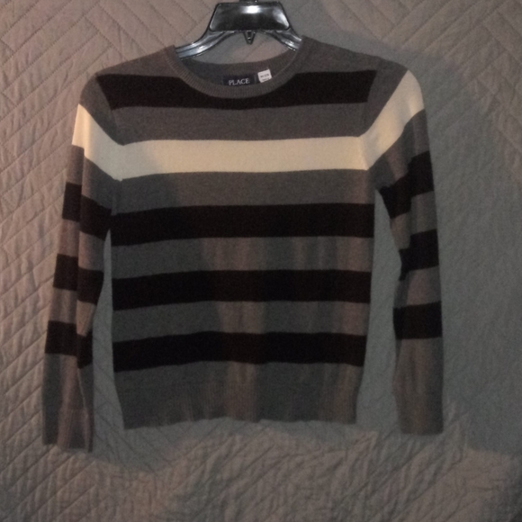 The Children's Place Other - Boys children's place long sleeve sweater size M